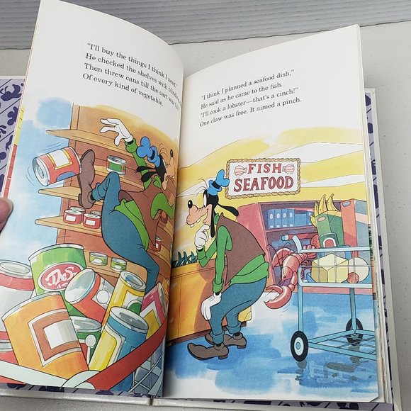 Disney 1988 Book: Goofy Goes to the Supermarket - Picture 4 of 5